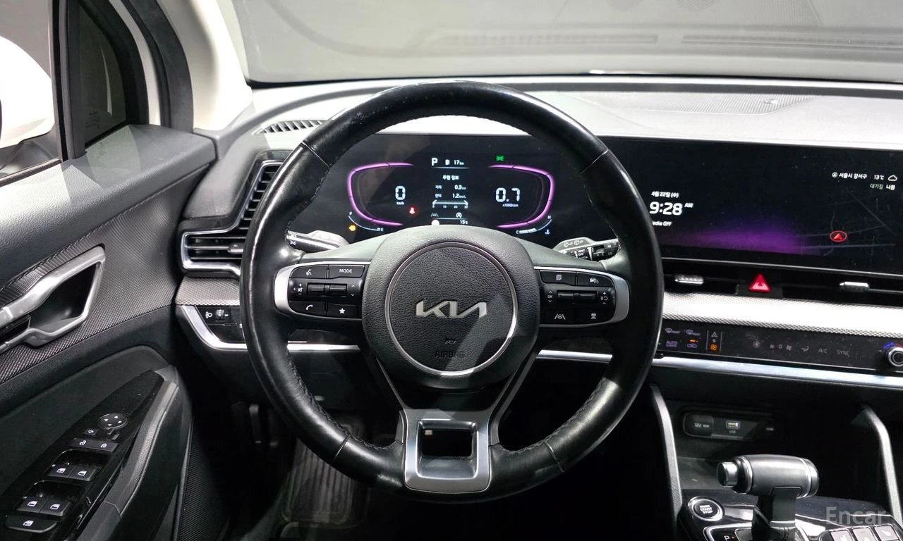 Kia Sportage 1.6 Turbo* Trendy* DISTRONIC* HARMAN KARDON* , снимка 8 - Автомобили и джипове - 54881875