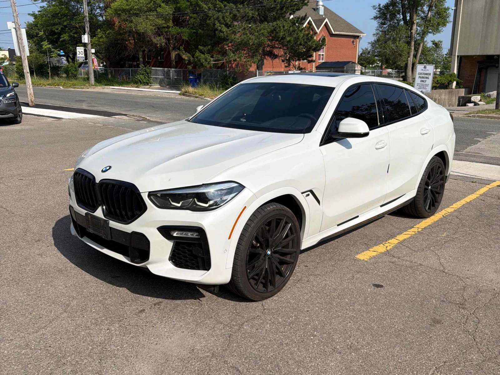 BMW X6 xDrive40i* ПОДГРЕВ* Extended Leather* KEYLESS* CAR, снимка 2 - Автомобили и джипове - 55107118