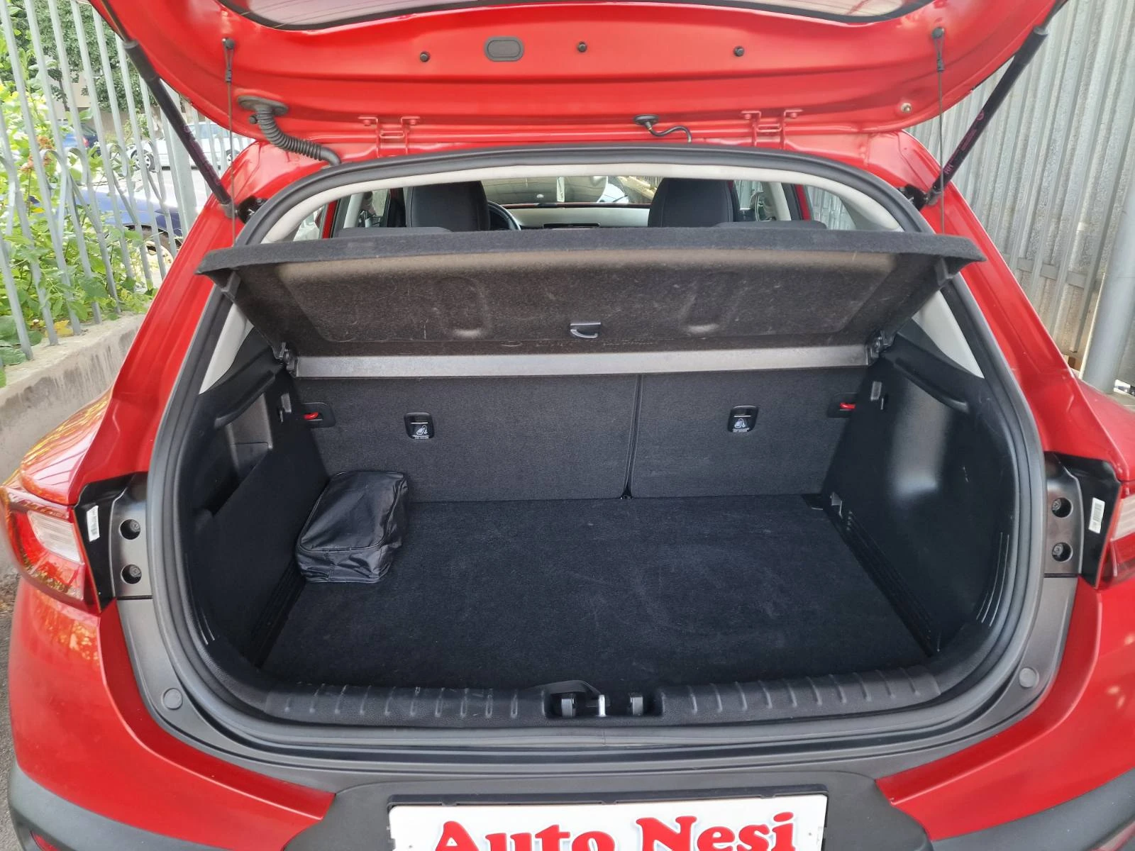 Kia Stonic 1.4I-ECO-GPL--ГАЗ-NAVI-CAMERA, снимка 15 - Автомобили и джипове - 55301717