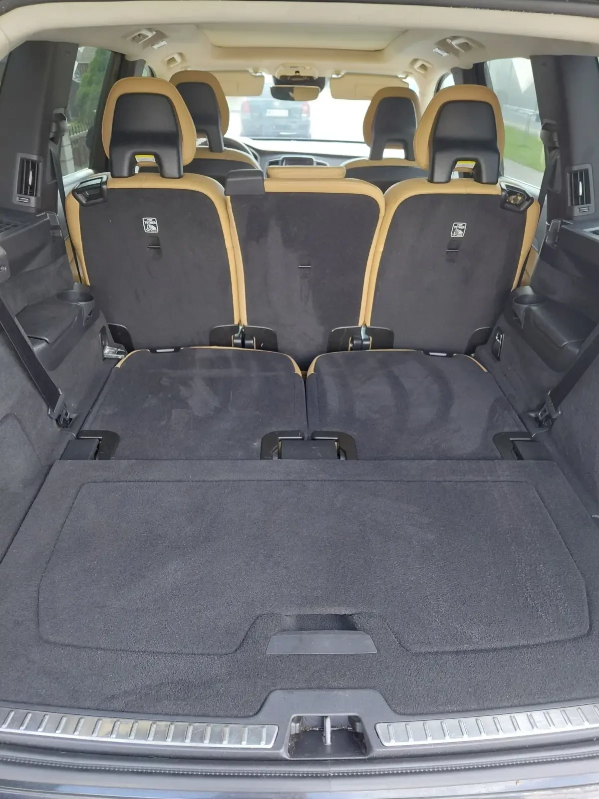 Volvo Xc90 MOMENTUM , Т 6, AWD, 7PASS, CARFAX, снимка 8 - Автомобили и джипове - 55375850