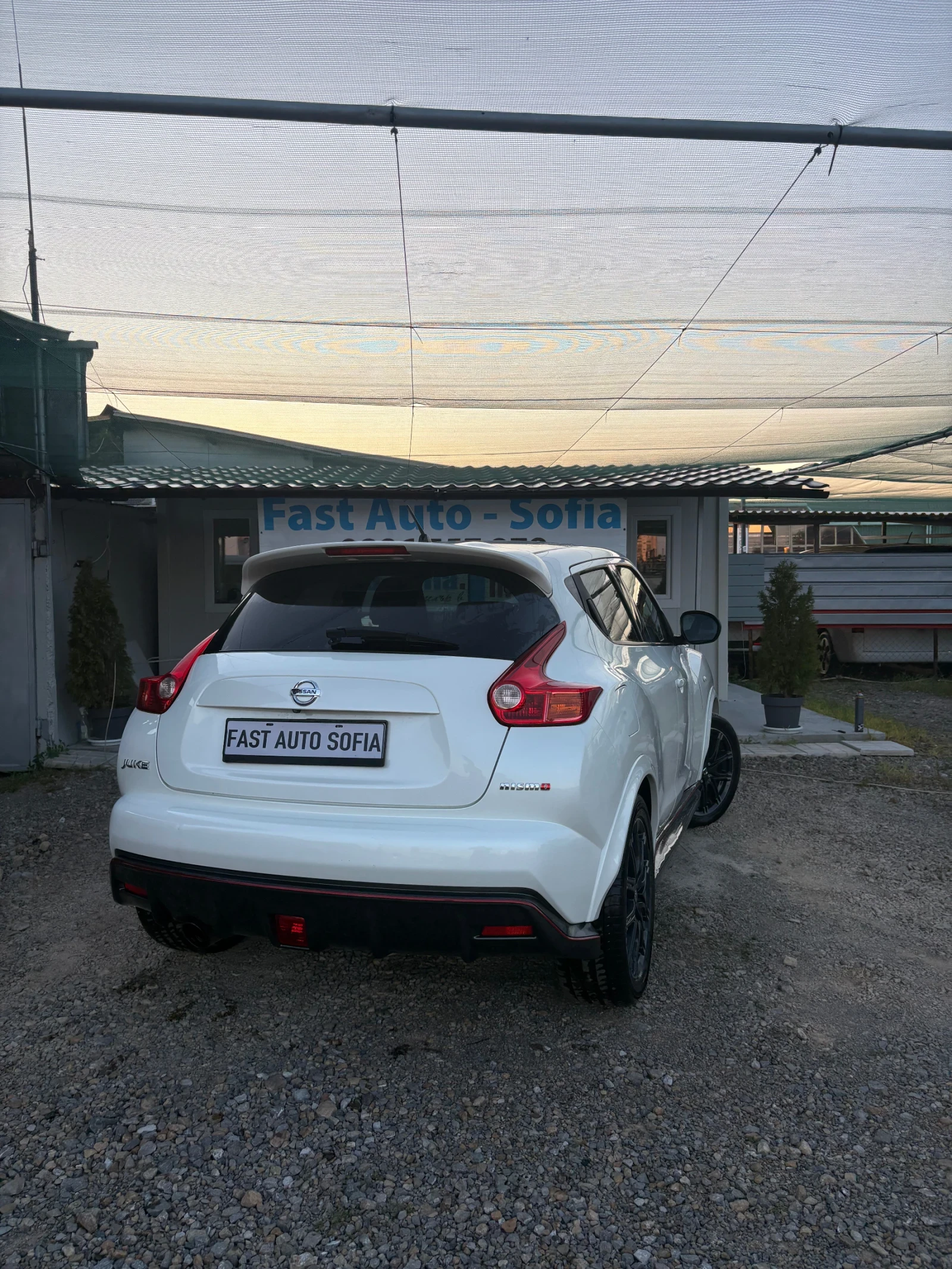 Nissan Juke 1.6T* Nismo RS, снимка 4 - Автомобили и джипове - 55556815