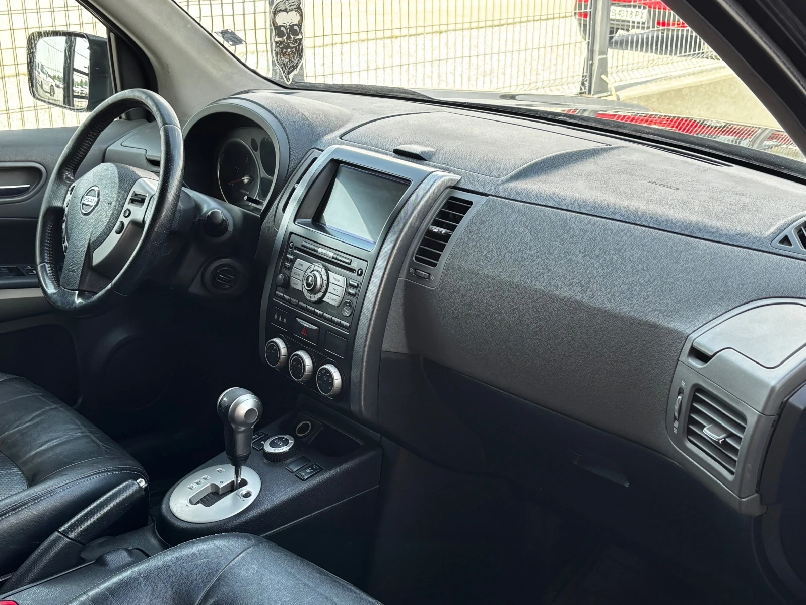 Nissan X-trail  4x4 / PANORAMA / AVTOMAT / KOJA | Mobile.bg � ����������� 8