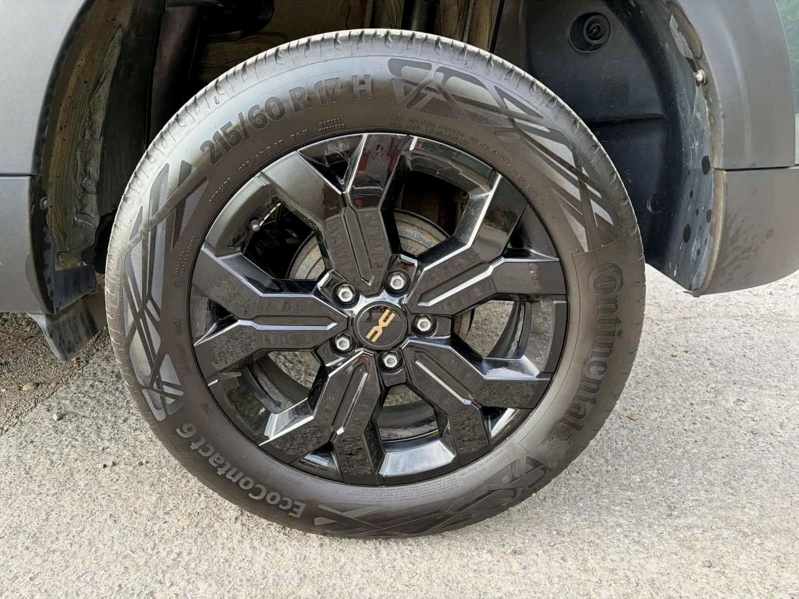 Dacia Duster Газ-бензин, снимка 7 - Автомобили и джипове - 55906130