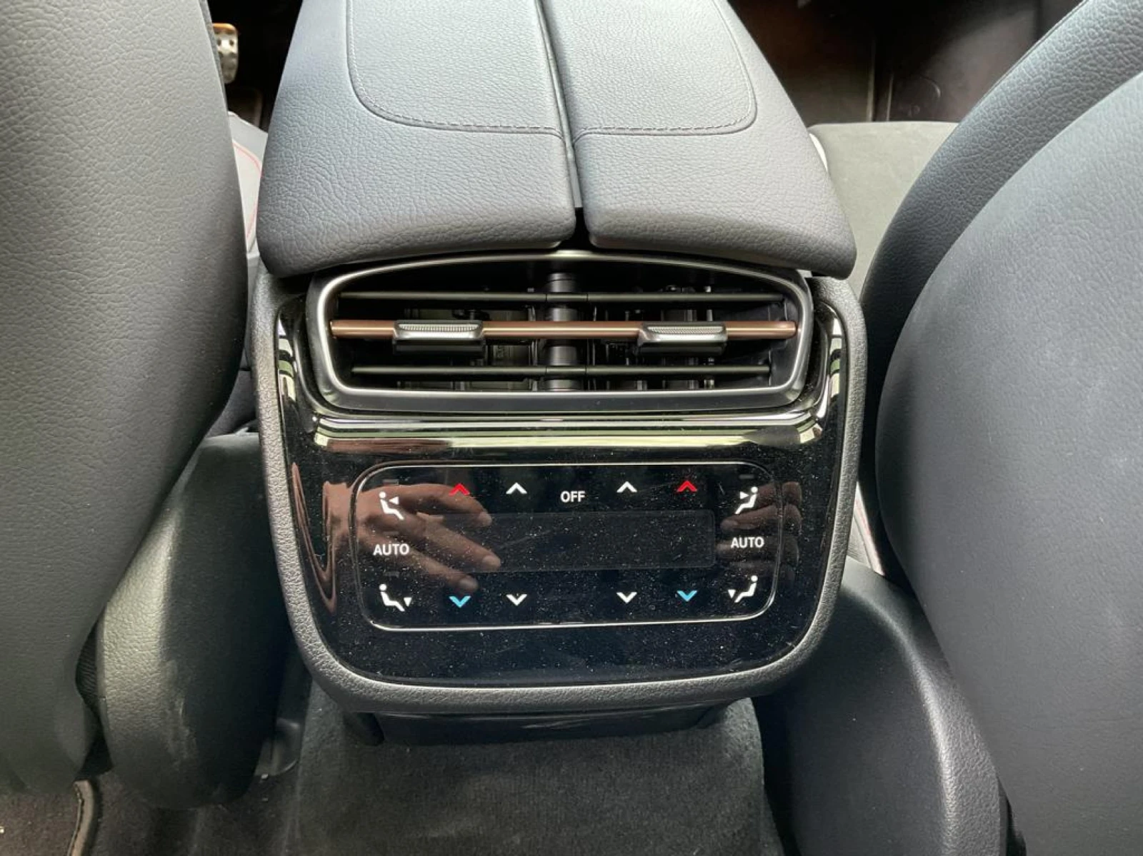 Mercedes-Benz EQE 350 AMG Line Leather LED Navi Panorama Camera | Mobile.bg � ����������� 15