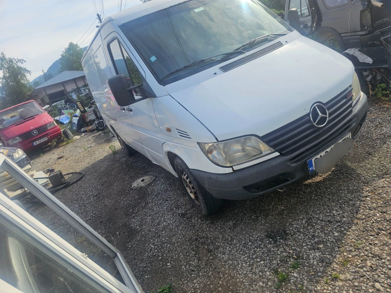 Mercedes-Benz 313 2.2 Топ !, снимка 11 - Бусове и автобуси - 51914798