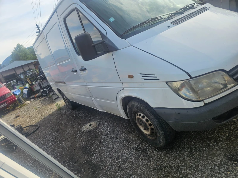 Mercedes-Benz 313 2.2 Топ !, снимка 9 - Бусове и автобуси - 51914798