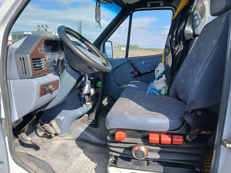 Mercedes-Benz Sprinter 310, снимка 5 - Бусове и автобуси - 51999946