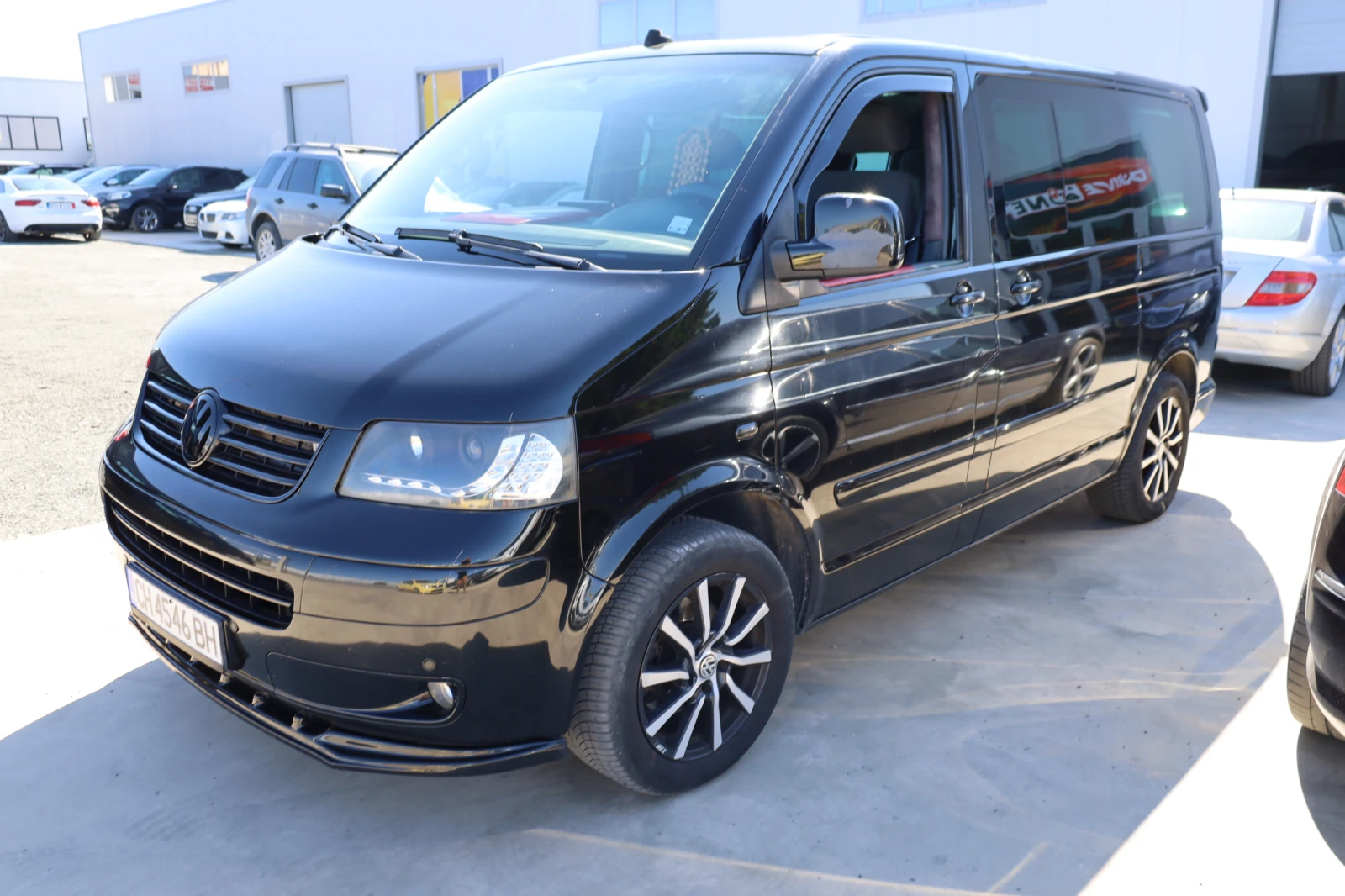 VW Transporter T5, снимка 2 - Бусове и автобуси - 55523005