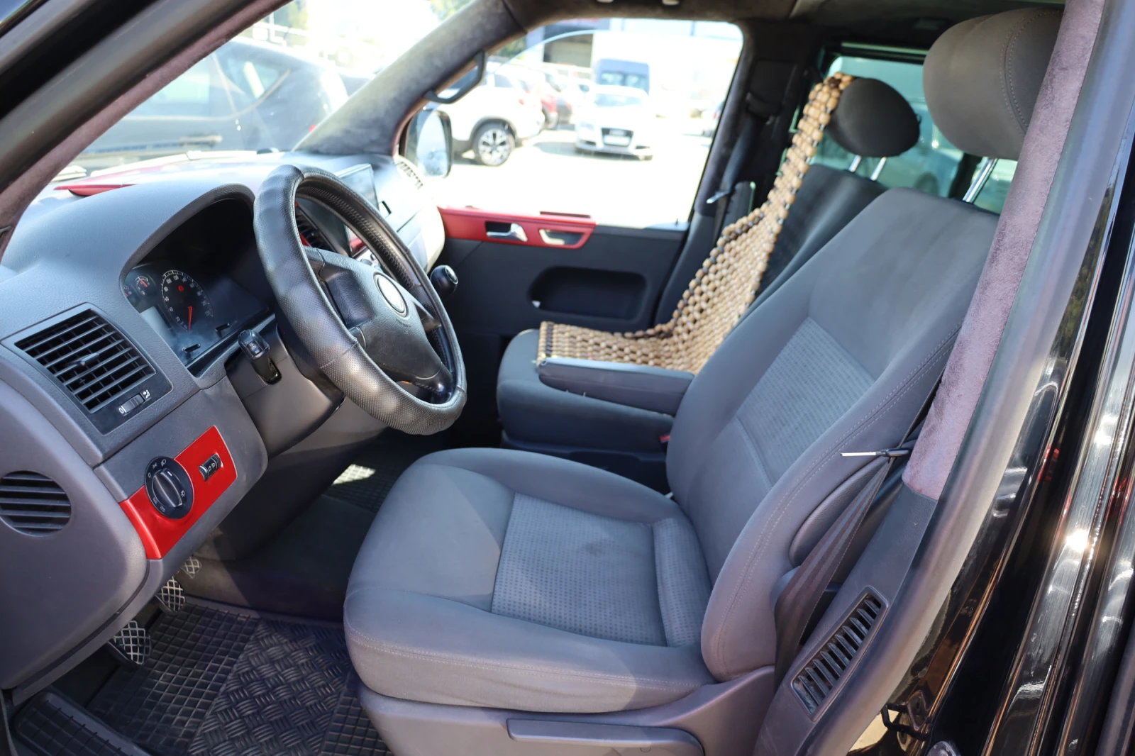 VW Transporter T5, снимка 10 - Бусове и автобуси - 55523005