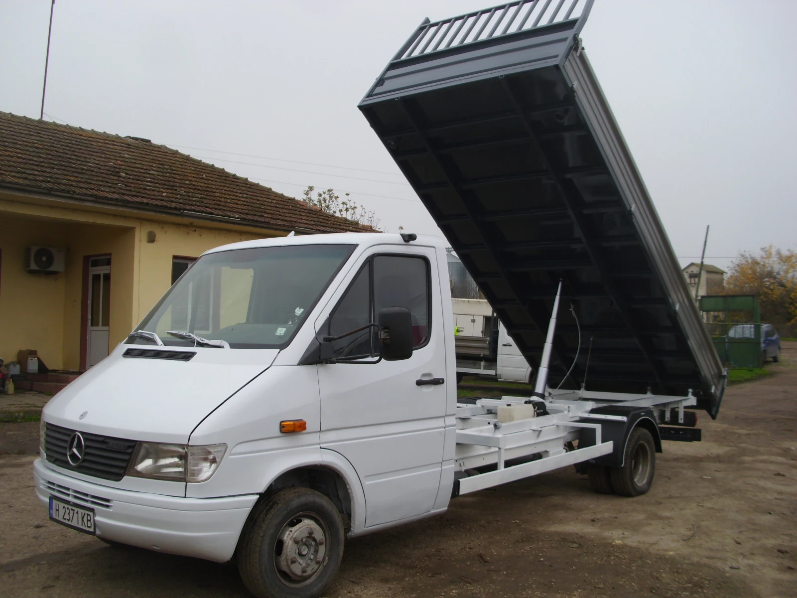 Mercedes-Benz 412 самосвал N1 - изображение 2