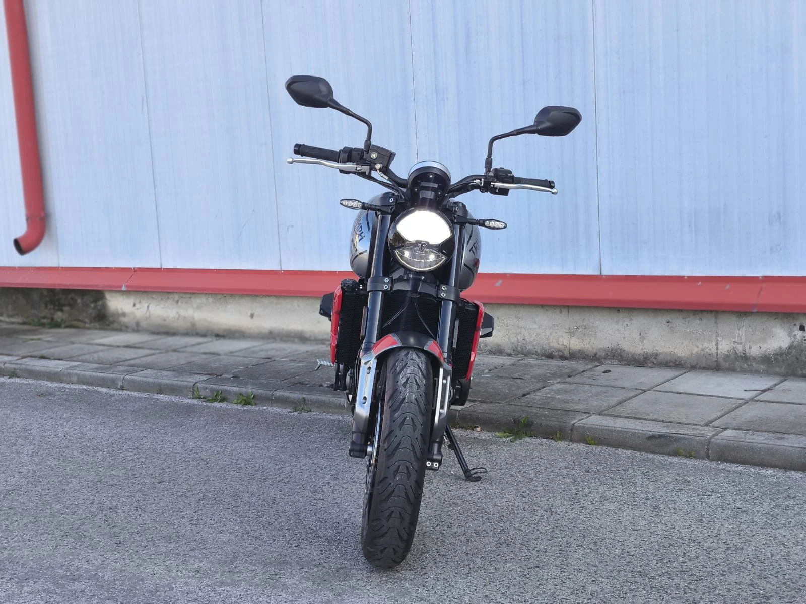 Triumph Trident 660, снимка 5 - Мотоциклети и мототехника - 56269330