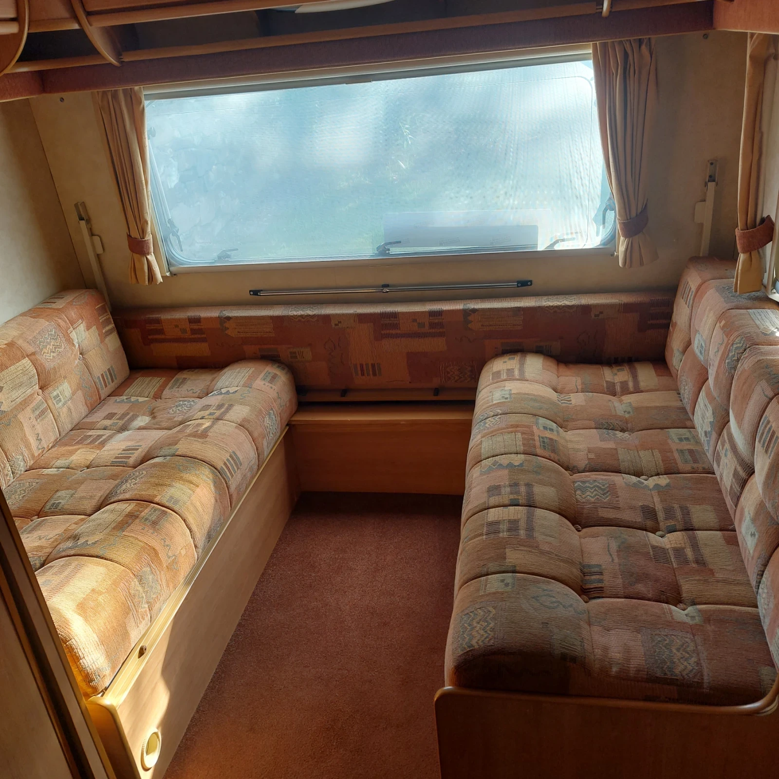 �������� Swift Jubilee  | Mobile.bg � ����������� 12