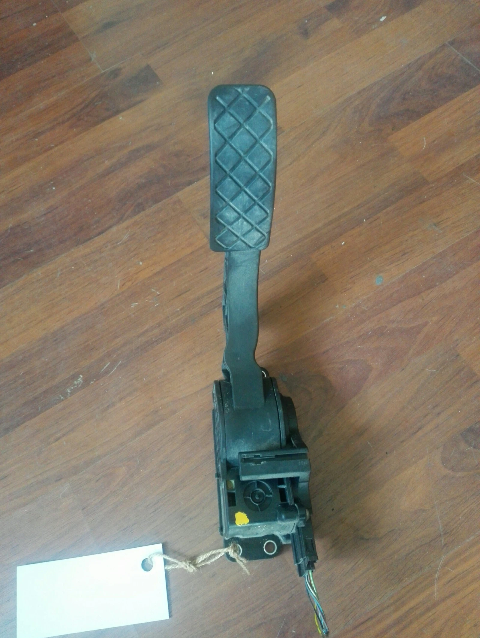 �� ����� ��� ����� ������� 1.9��� (�����) | Mobile.bg � ����������� 1