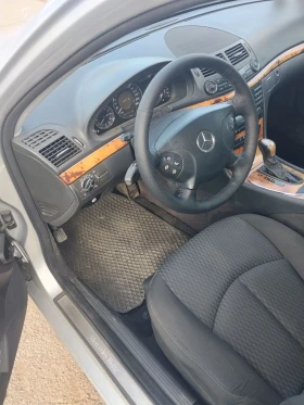 Mercedes-Benz E 200 1.8, снимка 11