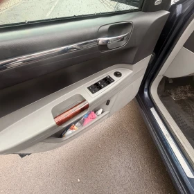 Chrysler 300c Tourer, снимка 13