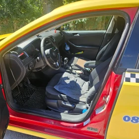 VW Jetta 2.0 mpi, снимка 9