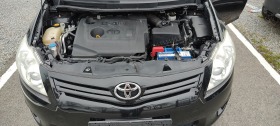 Toyota Auris 1.4d4d, снимка 16 - Автомобили и джипове - 40289363