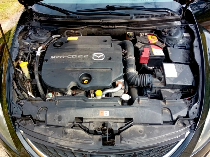 Mazda 6 2.2 CD, снимка 8 - Автомобили и джипове - 38417934
