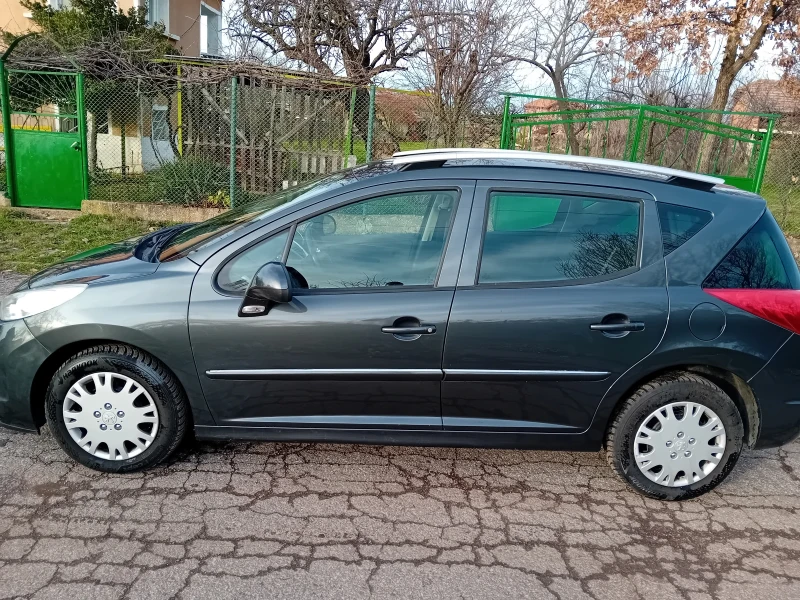 Peugeot 207 1.6 бензин, снимка 2 - Автомобили и джипове - 38417934