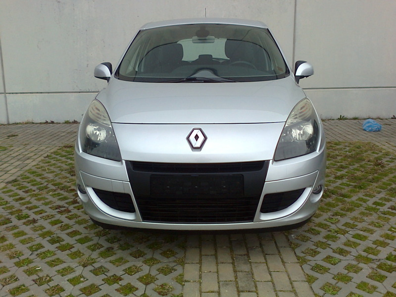 Renault Scenic X-Mod  , снимка 2 - Автомобили и джипове - 44842760