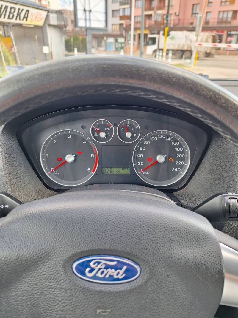 Ford Focus, снимка 5 - Автомобили и джипове - 46129340
