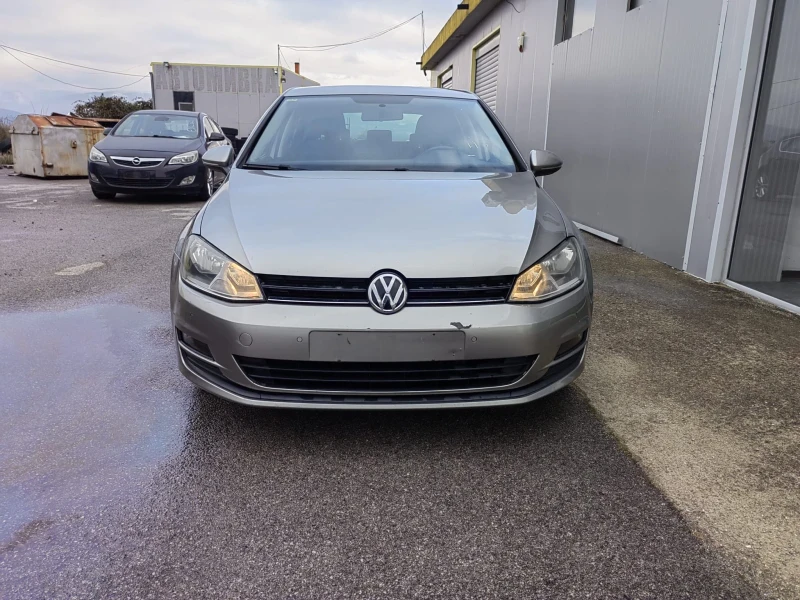 VW Golf 1, 6, снимка 3 - Автомобили и джипове - 48209911