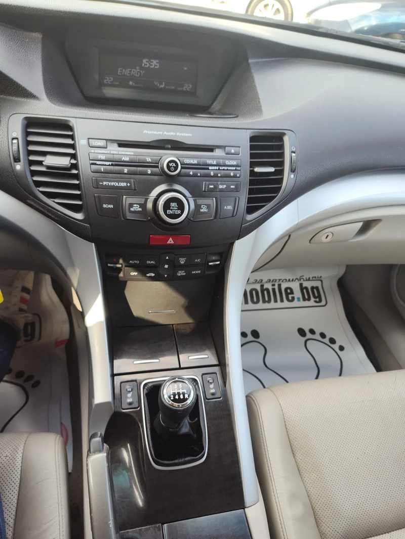 Honda Accord 2.2i-DTEC, снимка 9 - Автомобили и джипове - 51904883