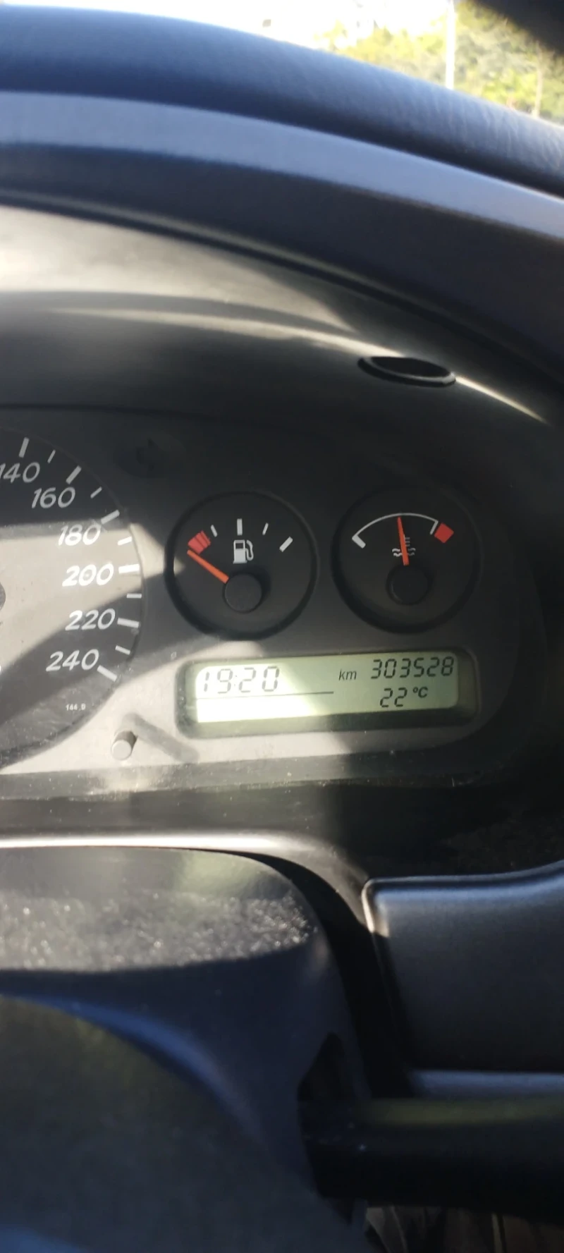 Nissan Primera 1.8, снимка 5 - Автомобили и джипове - 52910493