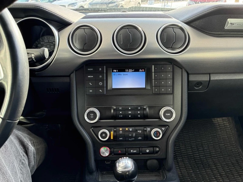 Ford Mustang * GT * CARFAX * БЕЗ ПЪРВОНАЧАЛНА ВНОСКА, снимка 9 - Автомобили и джипове - 53072318