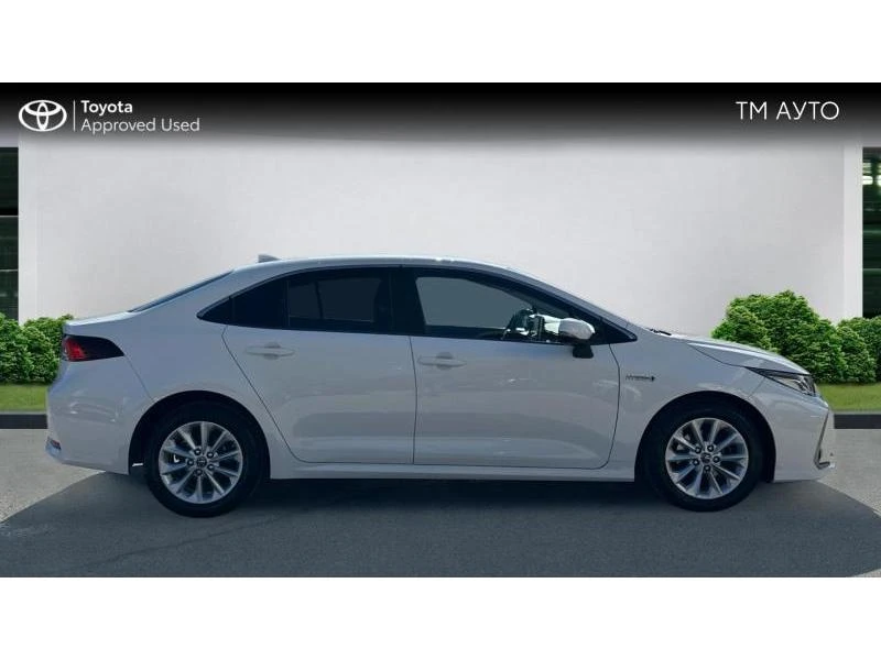 Toyota Corolla SDN 1.8 HSD EXECUTIVE PLUS | Mobile.bg — изображение 17