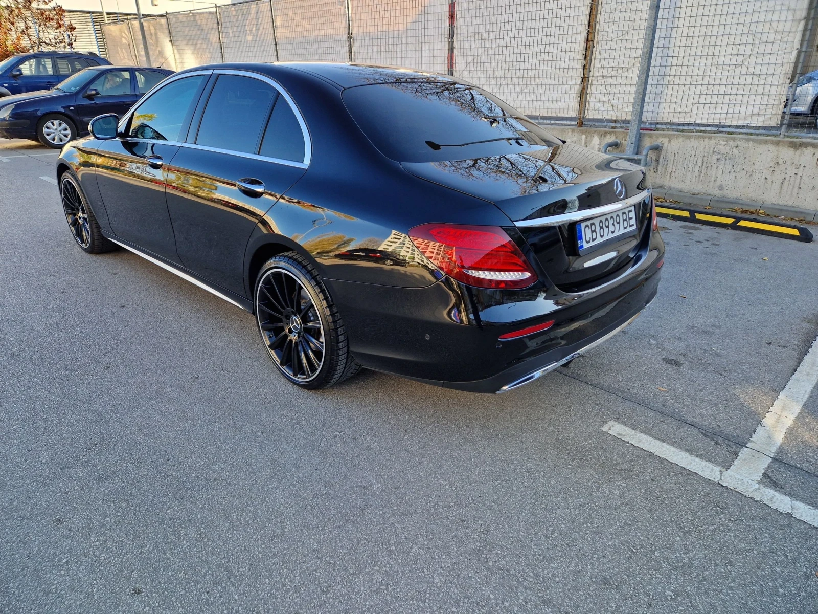 Mercedes-Benz E 350 3.5CDI, 263к.с, AMG, СЕДАН - изображение 4