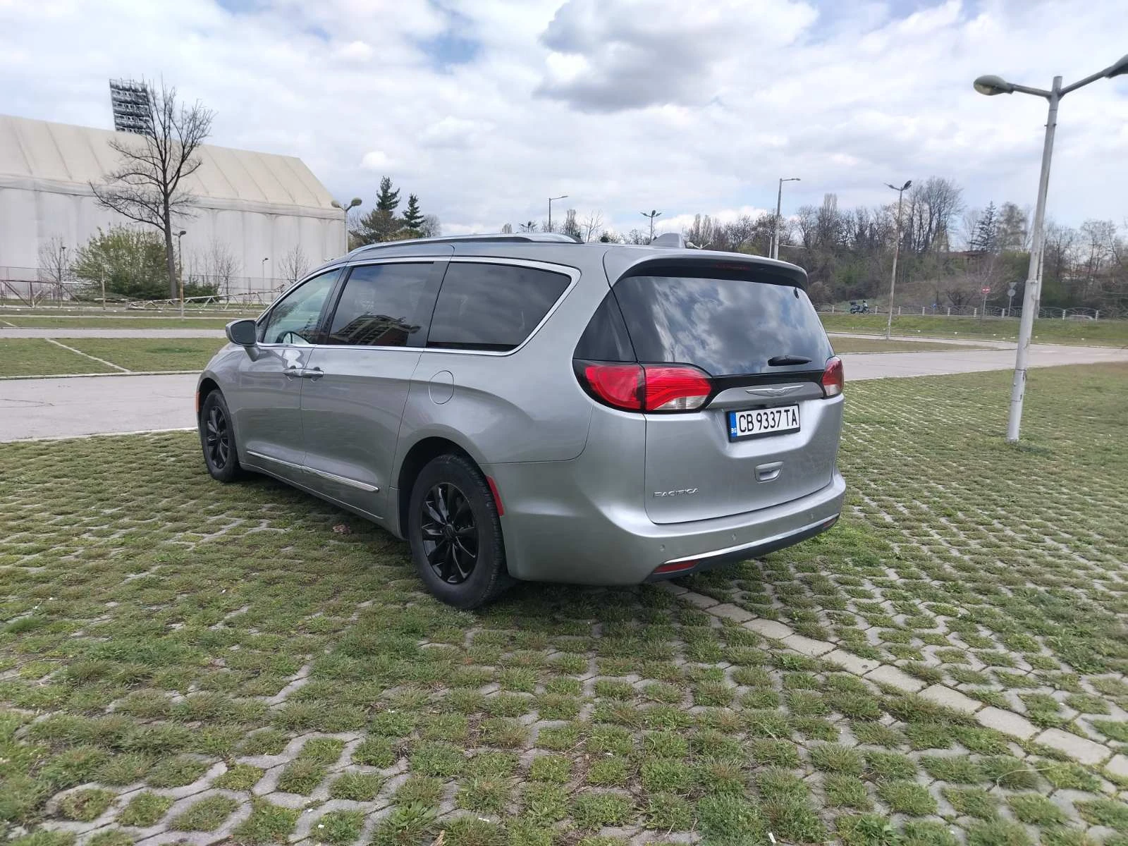 Chrysler Pacifica 3.6L 6+ 1 - изображение 4