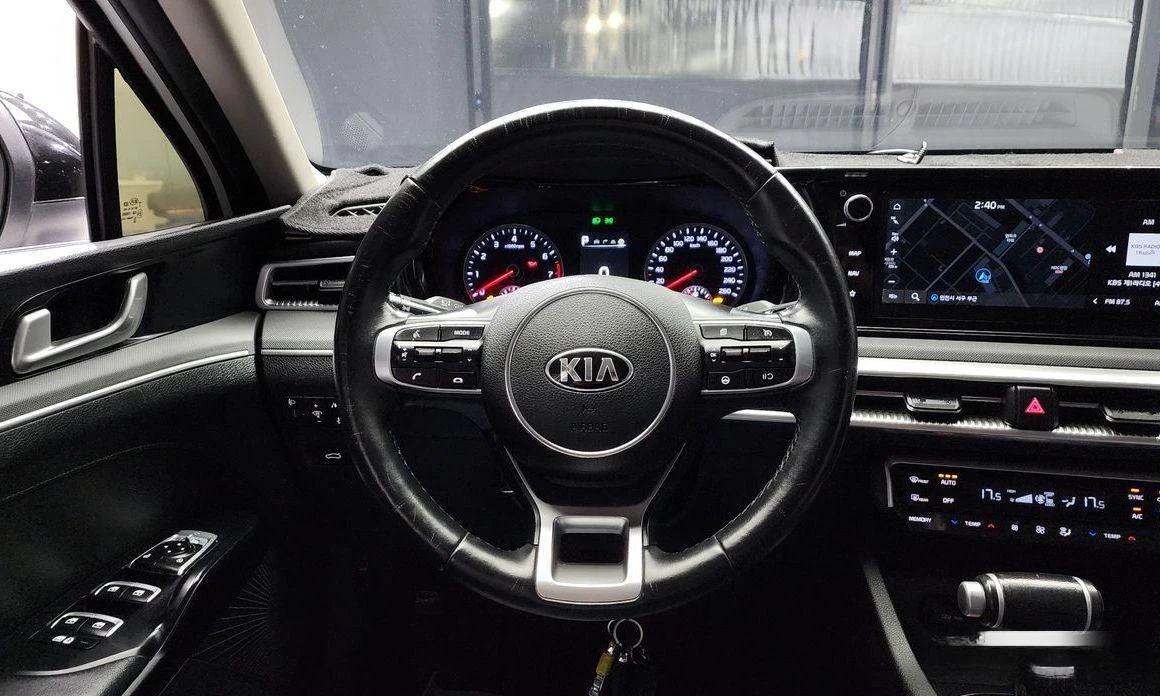 Kia K5 | Mobile.bg   13