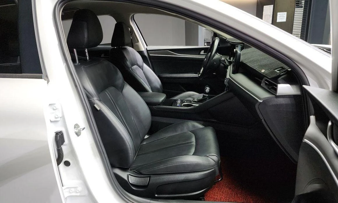 Kia K5 | Mobile.bg   11