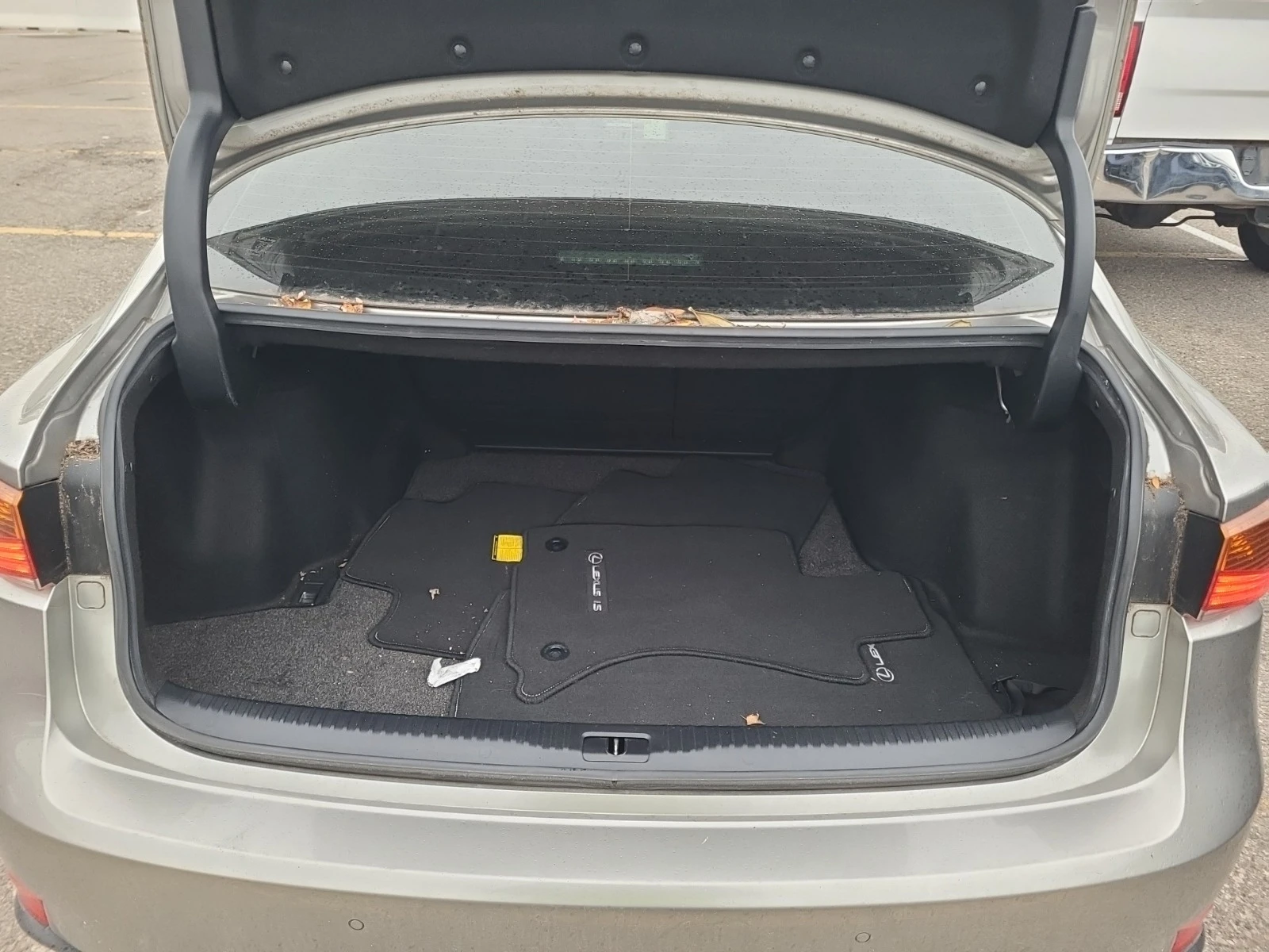 Lexus IS 300 F-SPORT * * CARFAX * *   * *  | Mobile.bg   11