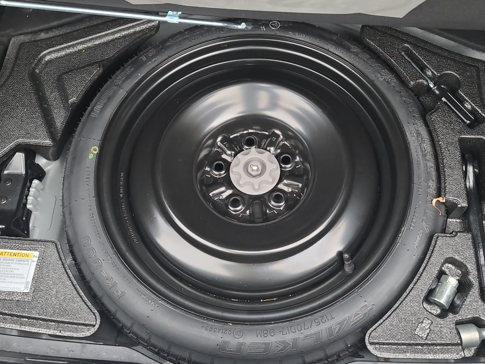 Lexus IS 300 F-SPORT * * CARFAX * *   * *  | Mobile.bg   12