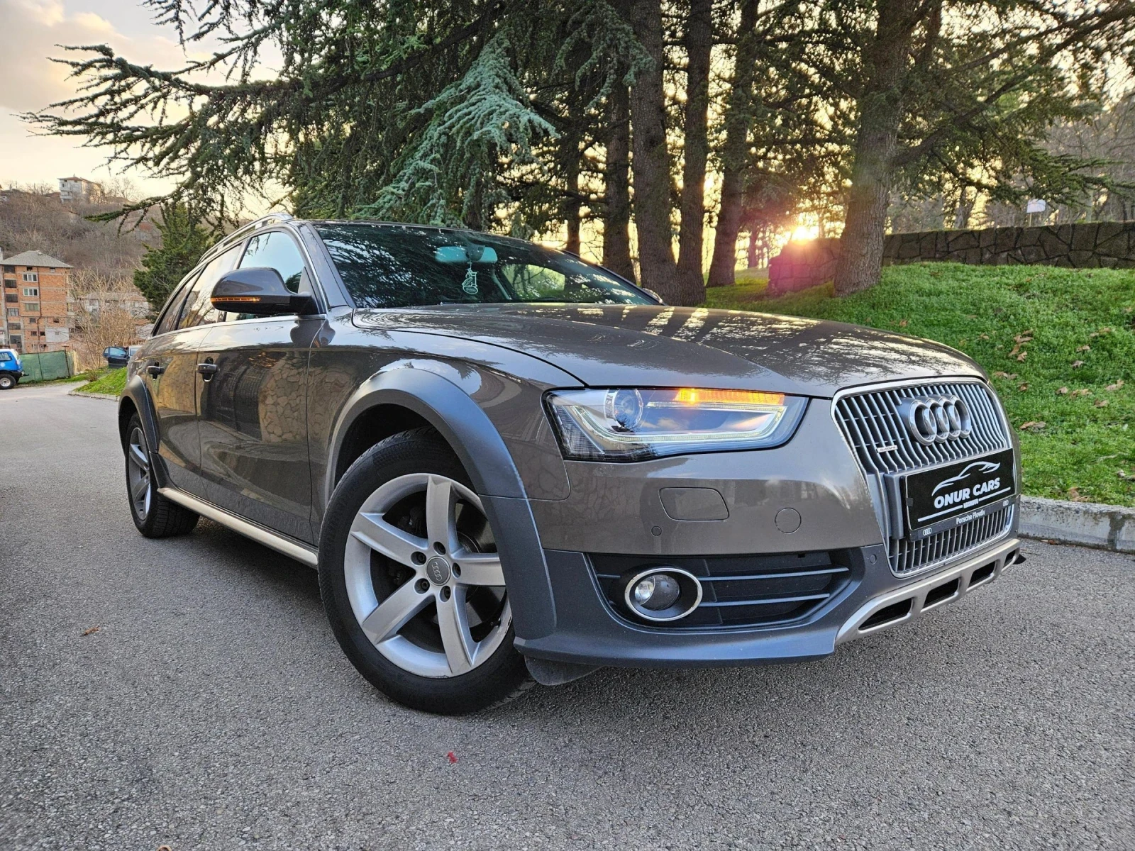 Audi A4 Allroad 2.0 TDI QUATTRO /NAVI/CARPLAY/BI-XENON LED/KEYLESS | Mobile.bg � ����������� 4