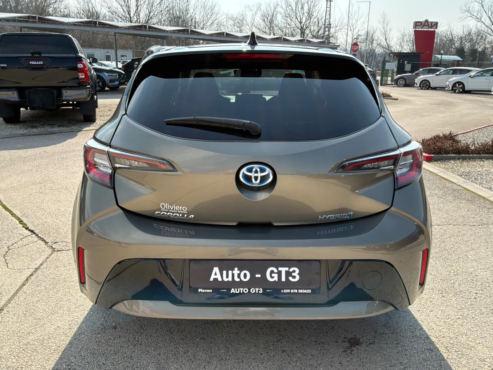 Toyota Corolla 1.8h 122k.s с Гаранция  - изображение 5