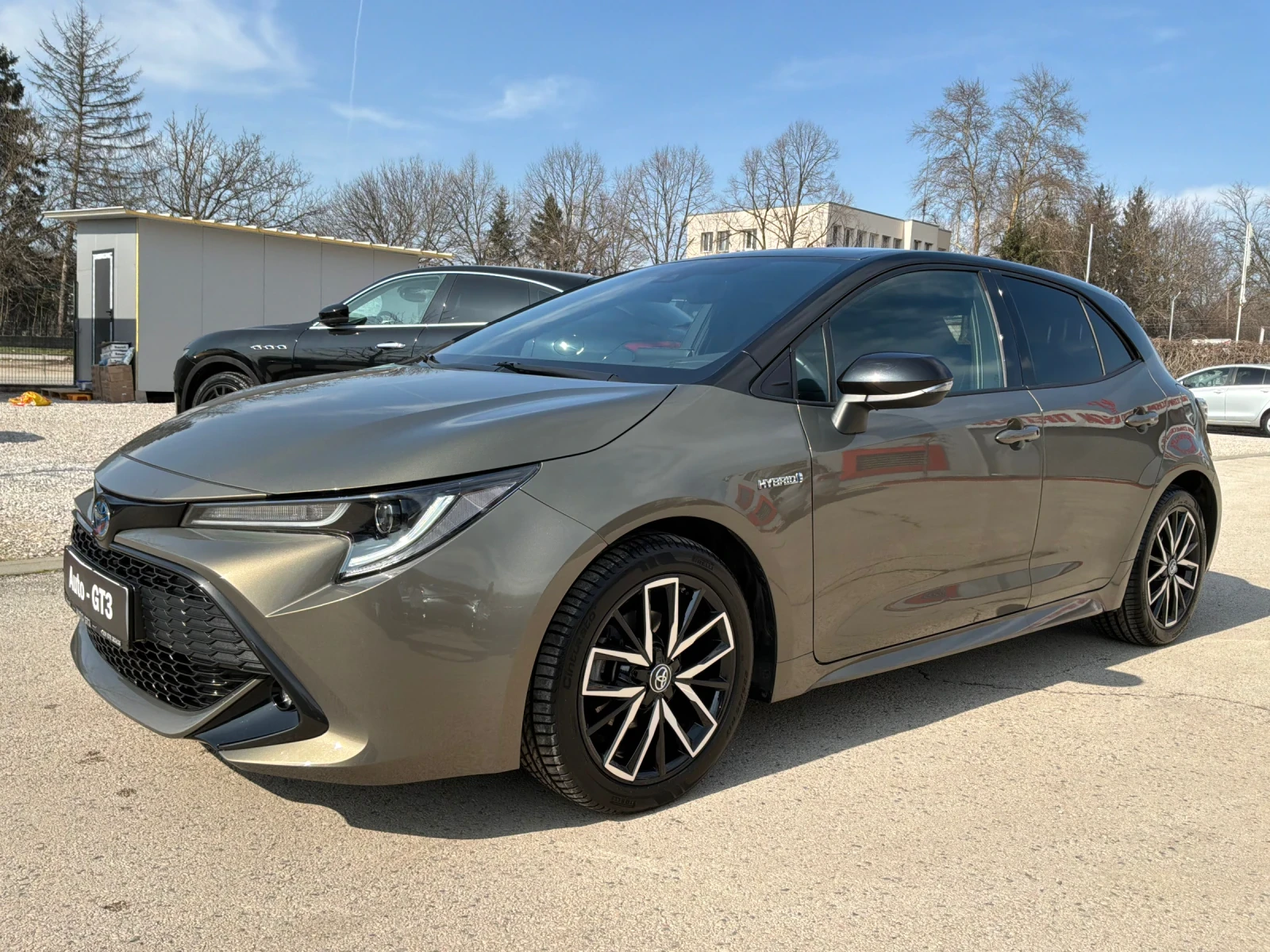 Toyota Corolla 1.8h 122k.s с Гаранция 