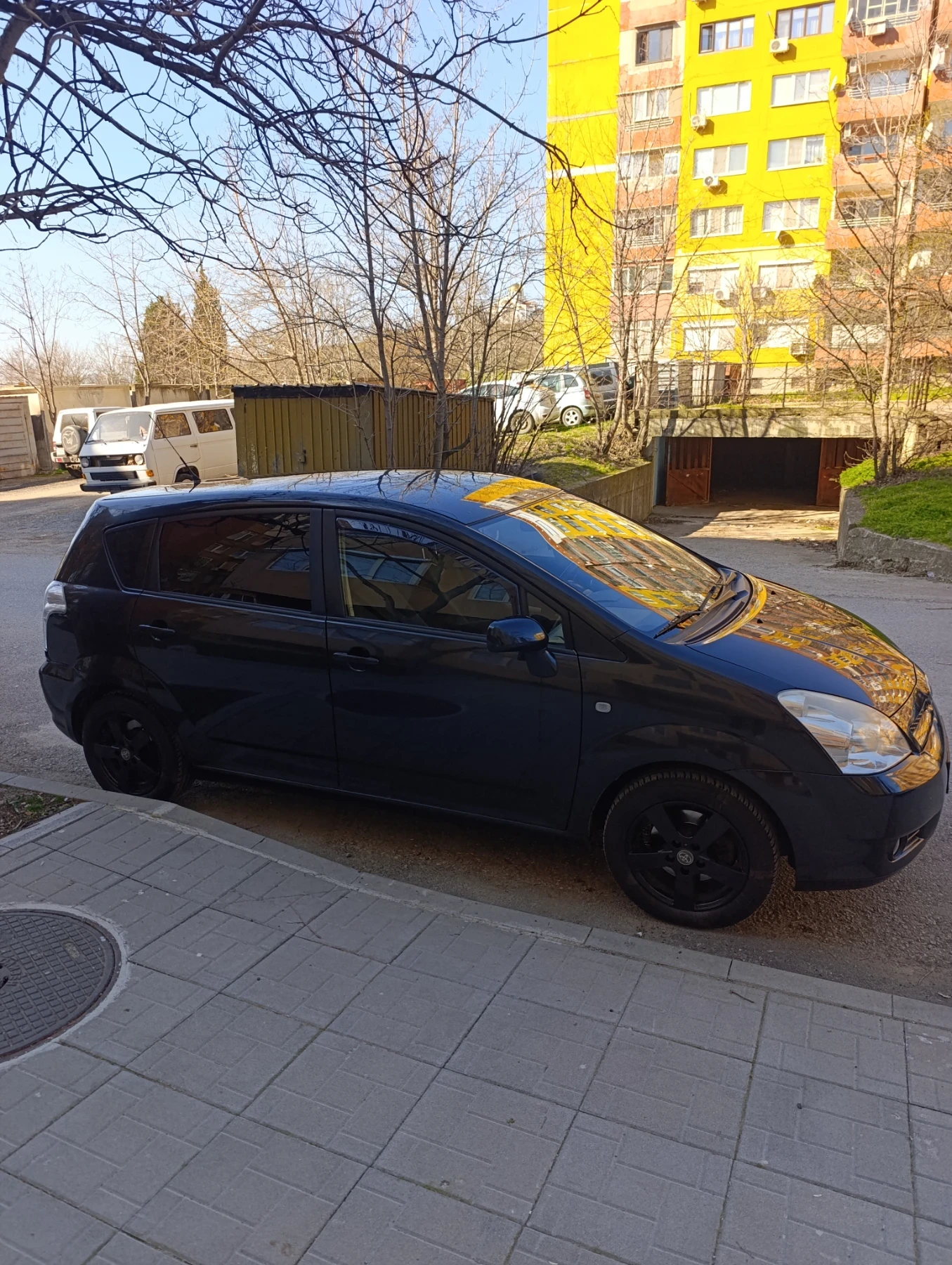 Toyota Corolla verso 1.8, снимка 2 - Автомобили и джипове - 53745509