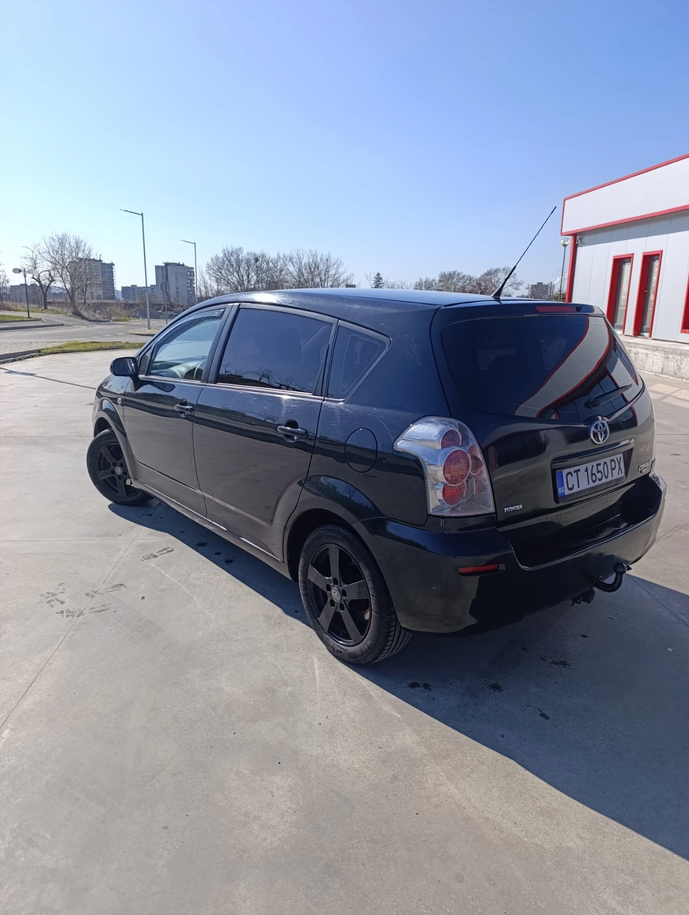 Toyota Corolla verso 1.8, снимка 6 - Автомобили и джипове - 53745509