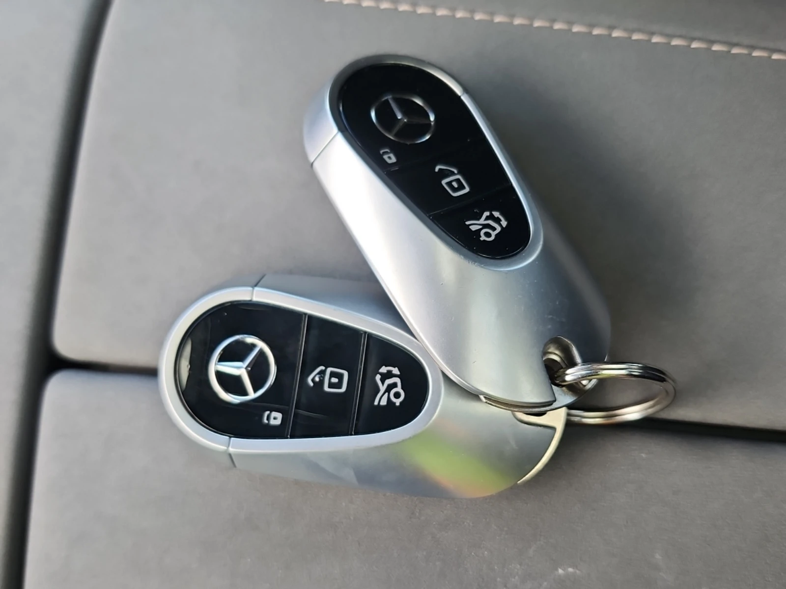 Mercedes-Benz EQS EQS450* 4x4* 360view* Pano* Обдух* Подгрев* Burmes, снимка 16 - Автомобили и джипове - 54204336