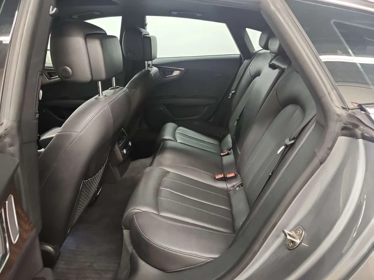 Audi A7 * 3.0L TDI TECHNIK * CARFAX * ЦЕНА ДО БГ, снимка 12 - Автомобили и джипове - 54223456