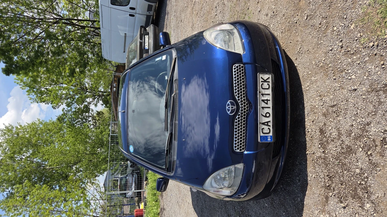 Toyota Yaris 1.4 D-4D, снимка 2 - Автомобили и джипове - 54348274