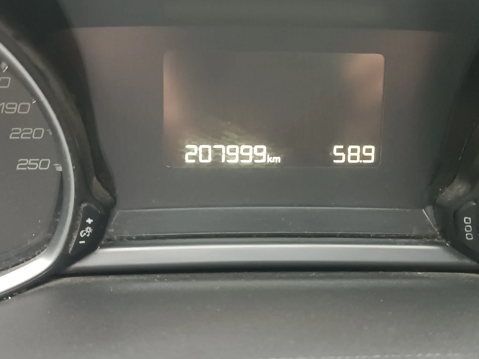 Peugeot 308 1, 6 Blue HDi, ���������, ������  | Mobile.bg � ����������� 9