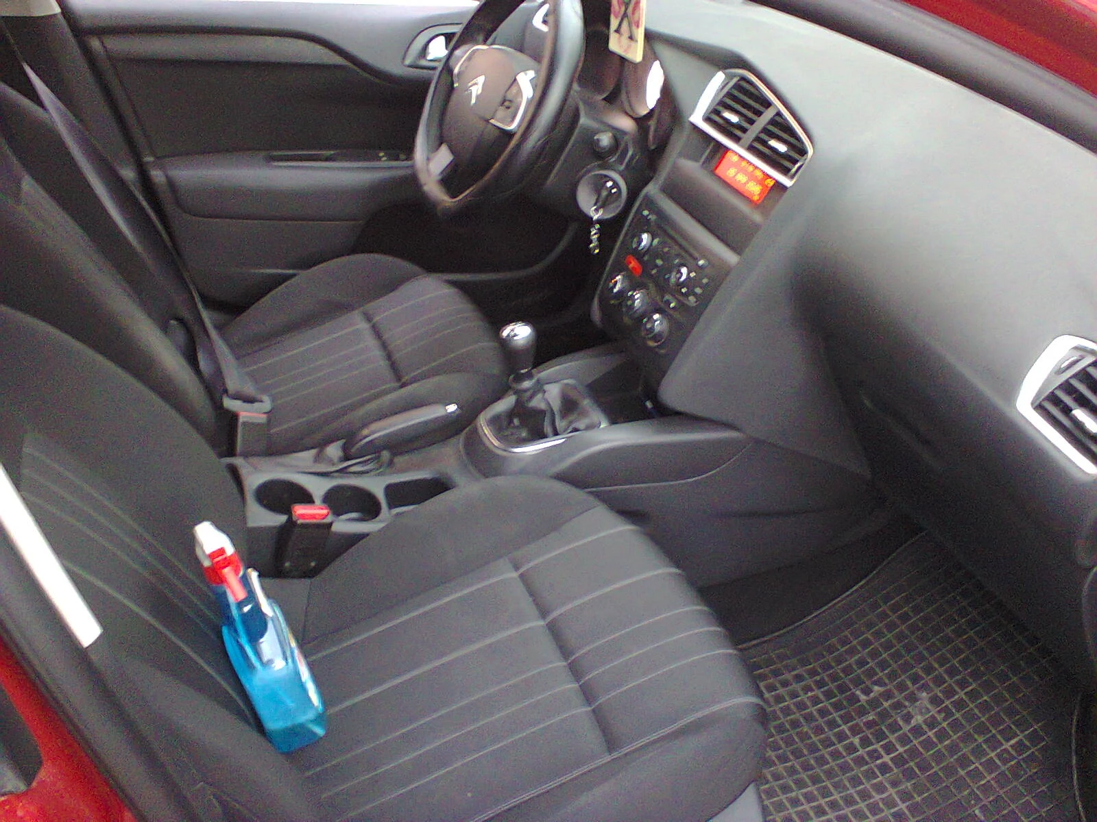 Citroen C4 1.4 i - EURO 5, снимка 10 - Автомобили и джипове - 54414106