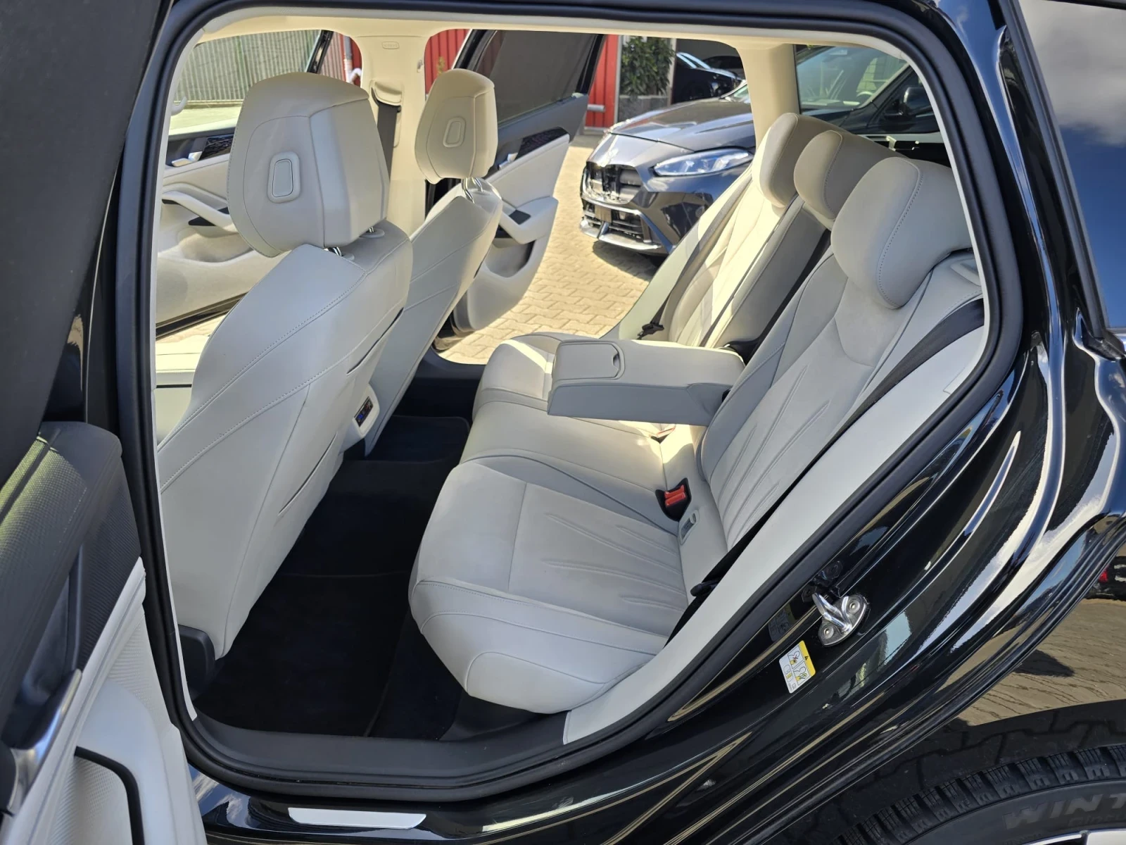 VW Passat Plug-in Hybrid | Mobile.bg � ����������� 15