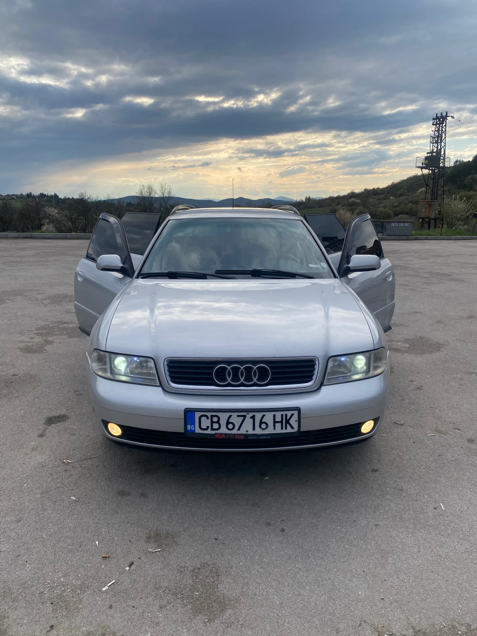 Audi A4, снимка 9 - Автомобили и джипове - 54636722