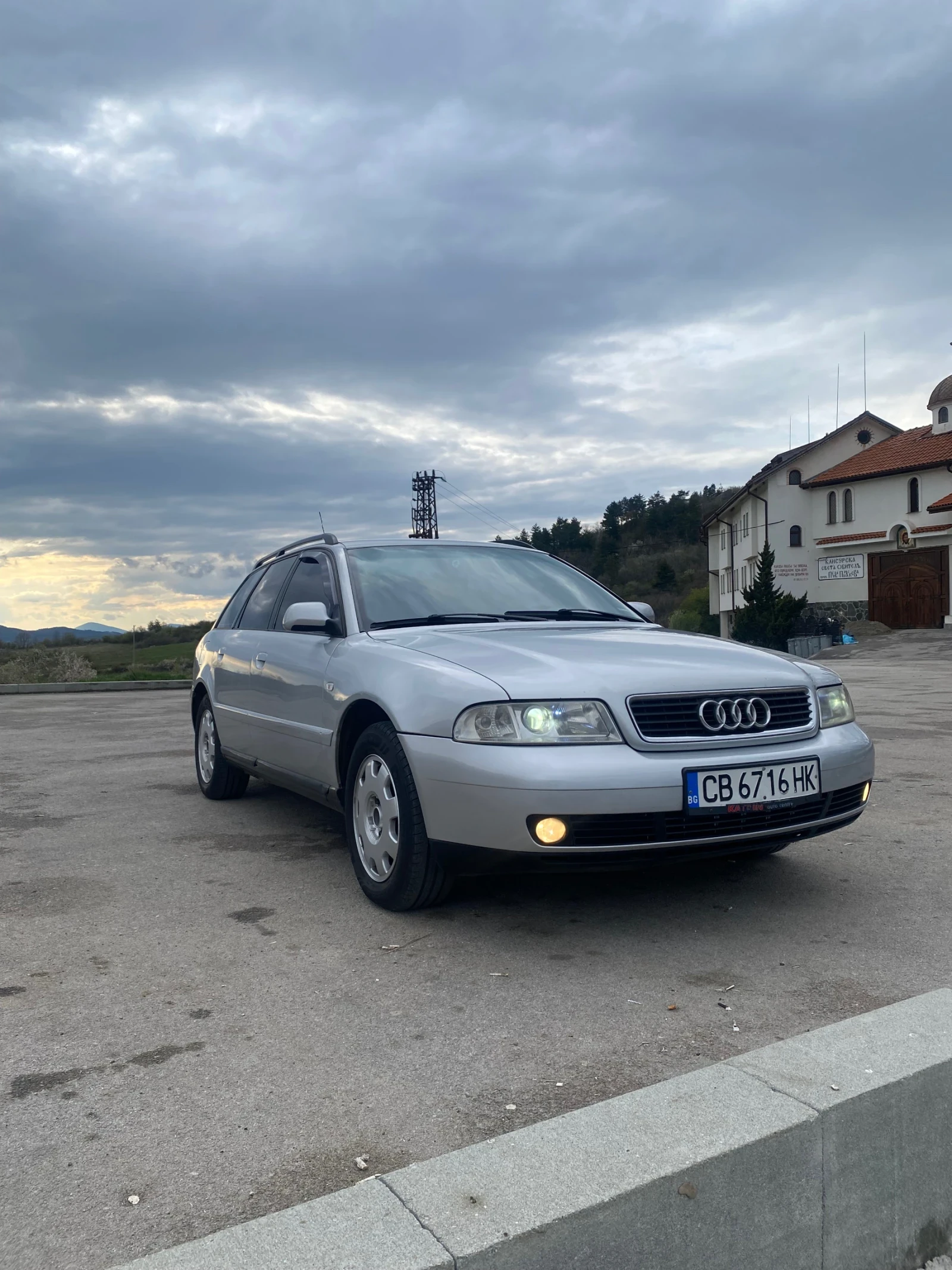 Audi A4, снимка 2 - Автомобили и джипове - 54636722