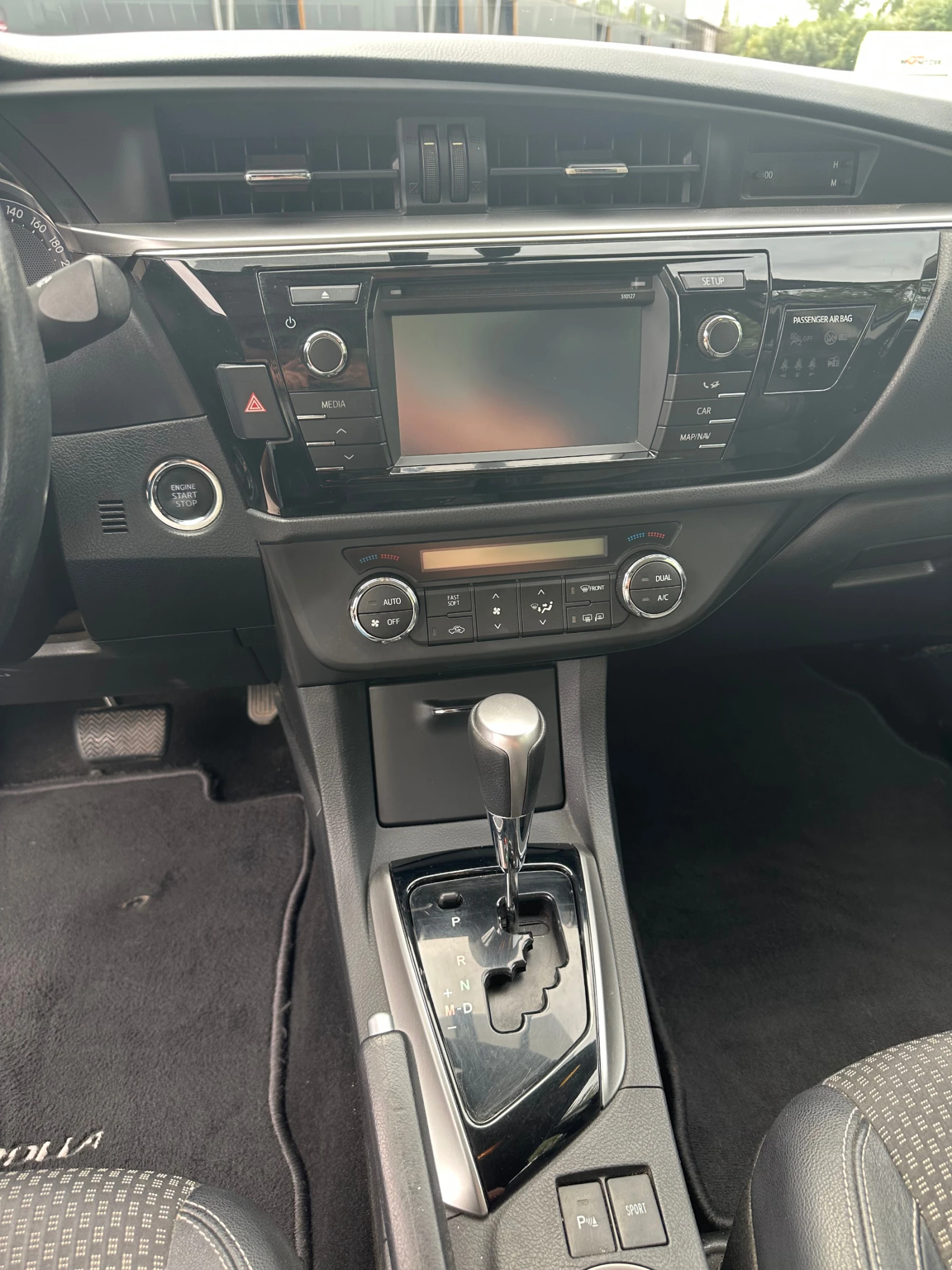 Toyota Corolla, снимка 11 - Автомобили и джипове - 54666388